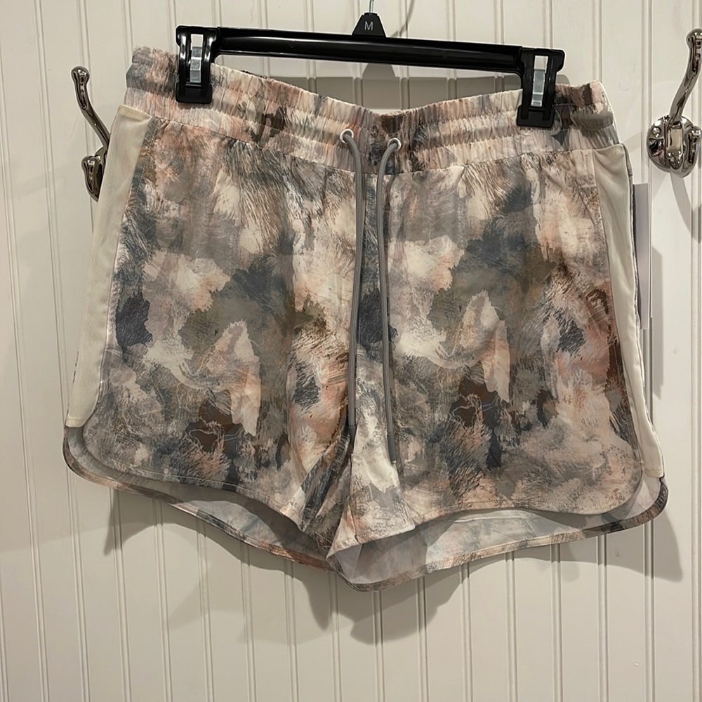 NWT Johnny Was CalmeElastic Waist Shorts!